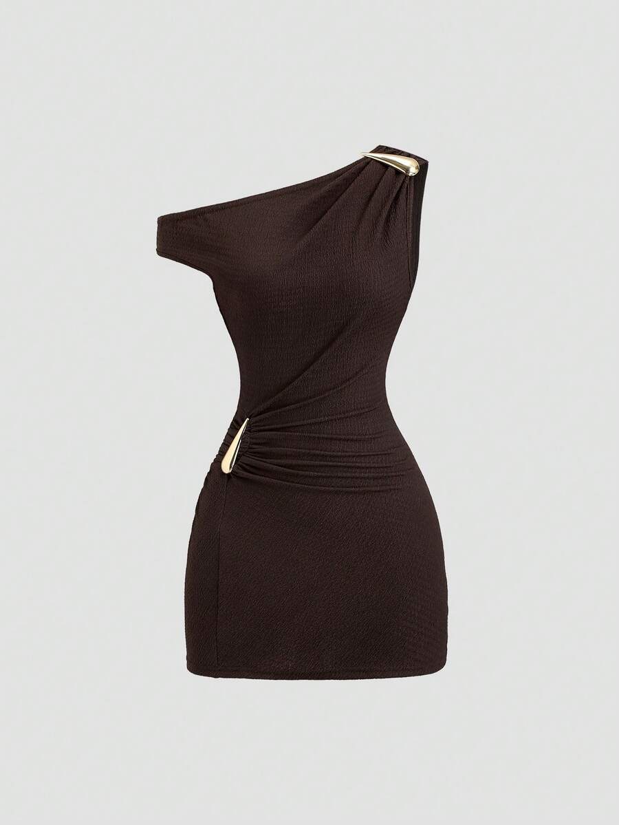 Sweetra Sexy French Shoulder Design Metal Buckle Accent Fitted Waist Ruched Stylish Summer Beach Party Dress, Minimalist Versatile - Brown - View 1