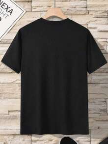 Una camiseta de manga corta para mujer con estilo retro americano, de corte holgado y con diseño estampado (los pantalones son solo para sugerencias de estilo). Esto - Negro - Ver 2
