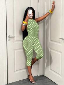 BamGleam Bộ jumpsuit nữ thời trang thường ngày, ôm sát, chất liệu lụa sữa co giãn, họa tiết chấm bi màu sắc tươi sáng, kiểu dáng buộc dây cổ, hở lưng, không tay, quần lửng. - màu xanh lá - Xem 8