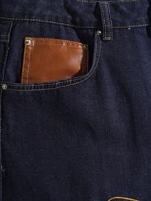 GARFIELD | SHEIN Quần short denim nam họa tiết hoạt hình có túi, kiểu dáng thường ngày. - Rửa tối - Xem 4