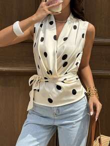 SHEIN PariChic Französische Polka Punkt Satin ärmelloses Taille geraffte Bluse Sommer Tops für Frauen - Aprikosenfarben - Übersicht 4