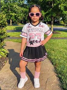 SHEIN 2pcs/Set Young Girl Letter & Number Pattern V-Neck Loose Casual T-Shirt And A-Line Skirt - Pink - View 4