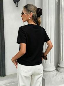 SHEIN Frenchy Áo thun nữ tay ngắn cổ tròn dáng rộng màu đen, chất liệu lưới trắng 3D thanh lịch, họa tiết hoa thêu - Thích hợp cho mùa xuân/hè và các hoạt động thể thao. - màu đen - Xem 2