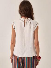 SHEIN Women's Casual Vacation Style White Shirt With Small Round Neck And Hollow Lace Trim, Women's Casual Vacation Style Shirt, Women's White Shirt, Women's Hollow Lace Shirt, Women's Daily Casual Outing Outfit - White - View 6