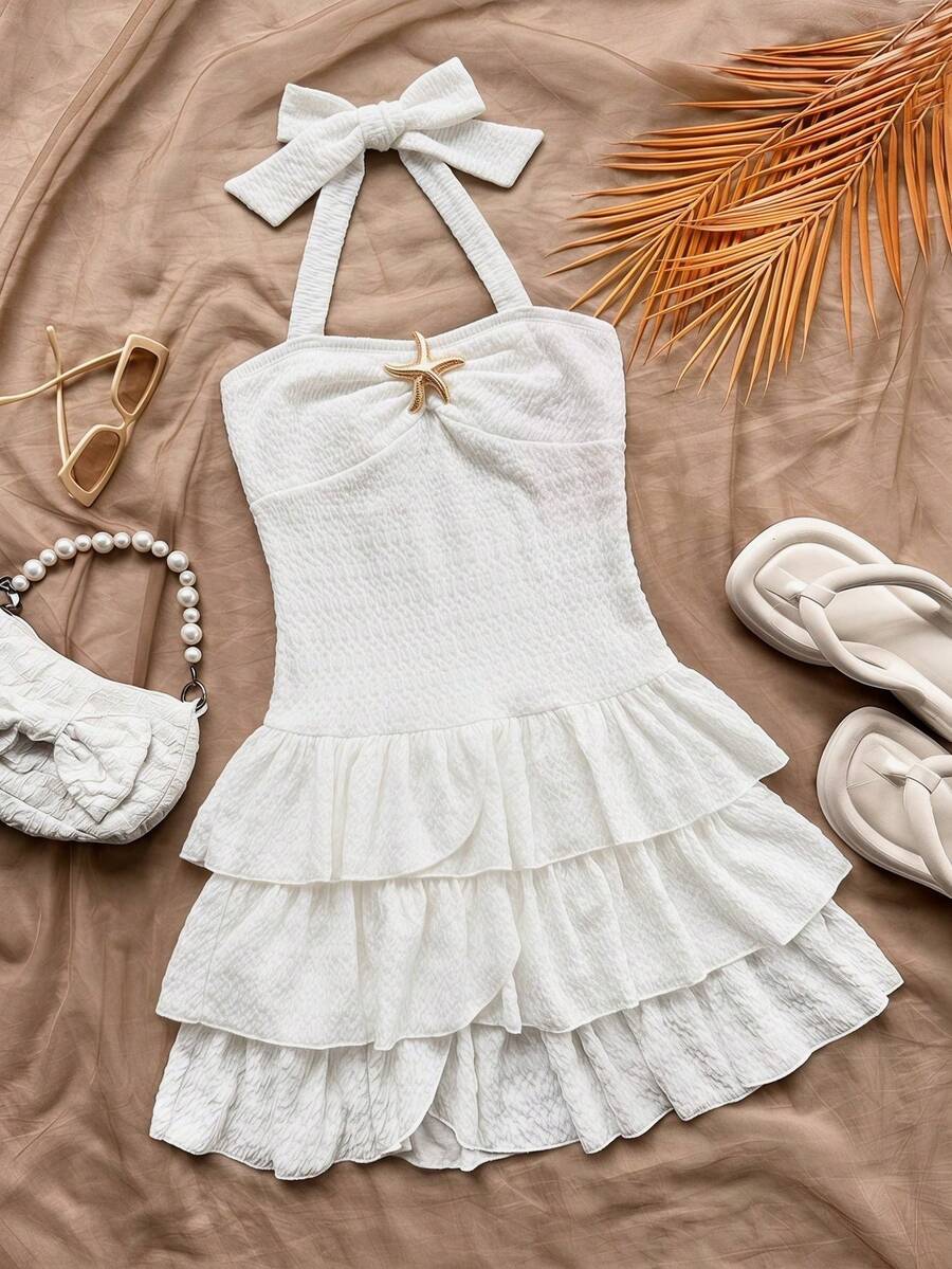 SHEIN Gaun Anak Perempuan Remaja Motif Bintang Laut Metalik dengan Hiasan Ruffle di Bagian Bawah dan Leher Halter, Warna Putih Elegan untuk Liburan Musim Panas - Kuning - View 1