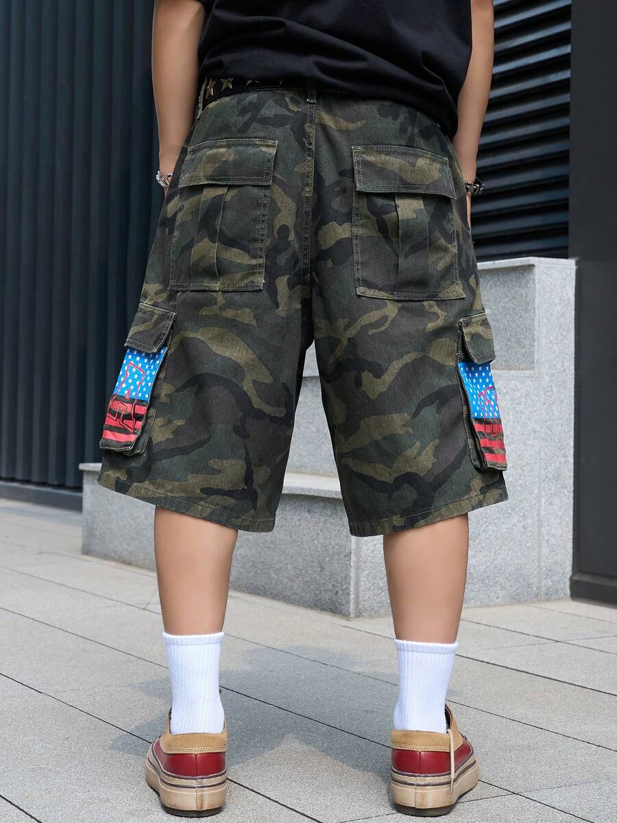 Manfinity EMRG Men's Street Fashion Casual Multi-Pocket Printed Camo Denim Shorts, Holiday - Army Green - View 1