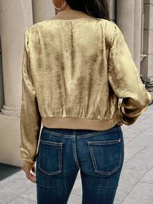 EMERY ROSE Chaqueta de béisbol con cremallera metálica dorada y puños acanalados, nueva para otoño, de ajuste ceñido, elegante y versátil, top tipo cárdigan corto para ropa de fiesta de Año Nuevo - Dorado - Ver 2