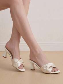 Eladyva Sandal Pengantin Wanita Hak Tinggi Putih, Sandal Selop Hak Sedang Berujung Terbuka dengan Desain Bernapas yang Modis dan Nyaman, Tersedia Ukuran Besar, Cocok untuk Pakaian Musim Semi dan Musim Panas - Putih - View 5