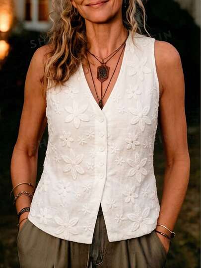 SHEIN Middle-Aged & Elderly Women's Summer Casual Solid Color Floral Embroidered Vest