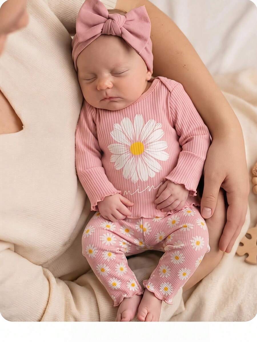 SHEIN Bộ đồ mặc nhà dễ thương cho bé gái sơ sinh, gồm áo dài tay màu hồng dệt kim và quần cạp chun họa tiết trái tim. - Hồng - Xem 1