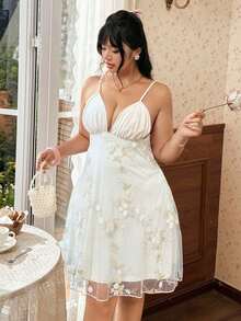 CovetEZ Plus Size Pleated Cup Embroidered Solid Color Fitted A-Line Romantic Vacation Slip Dress, Spring/Summer - Apricot - View 4
