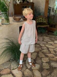 Dazy Kids Áo sơ mi không tay cài một hàng khuy có túi và quần short cho bé trai, trang phục thường ngày mùa hè. - Màu be - Xem 5