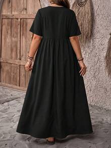 SHEIN CURVE+ Curve Size US22Music Festival, Seaside Vacation, Bohemia Women's Vacation Loose Ditsy Floral V-Neck Short Sleeve BabydollTeacher Dress - Black - View 2