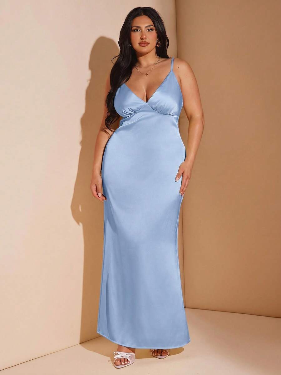 SHEIN BAE 大码女士无袖V领露背缎面长裙,黄色,适合度假、音乐节、生日、早午餐、婚礼宾客等场合,优雅派对礼服,秋季女装,学生装,Y2K风格服装,乡村风女装,复古风女装,节日盛装,婚礼宾客礼服,夏季女装,正式礼服,生日礼服,奶油黄大码缎面连衣裙,大码正式礼服,缎面长款连衣裙 - 淺藍色 - 查看 1