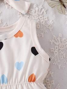 SHEIN Baby Girl Heart Print Casual Sleeveless Romper - Multicolor - View 7