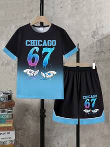 Bộ 2 món cho bé trai, gồm áo thun ngắn tay và quần short in họa tiết Chicago phối màu gradient, kiểu dáng thể thao thường ngày, thích hợp cho mùa xuân/hè. - Nhiều màu - Xem 4