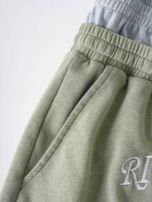 Rick and Morty X SHEIN 男士时尚百搭刺绣双腰带抽绳短裤 - 橄欖綠 - 查看 3