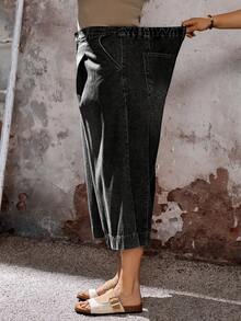 EMERY ROSE Mature Denim Plus Size Women Loose Fit Pocket Decor Wide Leg Cropped Jeans - Black - View 3