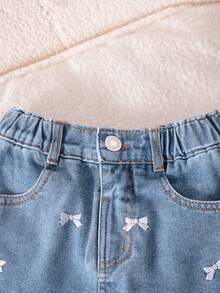 Genkimix Kids Váy ngắn xếp ly bằng vải denim màu sáng, thêu hình bướm, dành cho bé gái. - Rửa trung bình - Xem 3