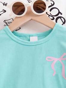 SHEIN 两件套女童夏季休闲甜美优雅街头风套装，黑色圆领T恤胸前饰有粉色蝴蝶结印花，搭配黑色长裤，适合上学和日常穿着。 - 薄荷藍 - 查看 4