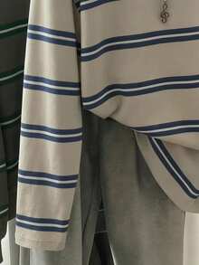 SHEIN EZwear 时尚百搭彩色条纹圆领T恤，适合外套、摄影、露营、秋季、冬季、返校季、女士常规圆领夏季上衣、日常通勤、约会、聚会、秋冬夏季、圣诞节、新年、感恩节、派对、婚礼、海滩、毕业典礼、时尚、优雅、休闲、外出、约会、预订、通勤、闪亮、情人节、优雅、度假、休闲、Y2K、外出、毕业典礼和其他场合。 - 彩色 - 查看 5