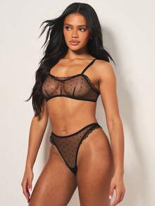 MISSGUIDED Conjunto de lencería de bralette de malla transparente con lunares y tanga de corte alto con acabado de puntilla, para el Día de San Valentín - Negro - Ver 4