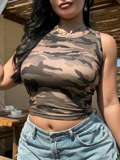 Dazy Plus Chaleco envolvente sexy de camuflaje talla grande, estilo callejero sin mangas para primavera y verano