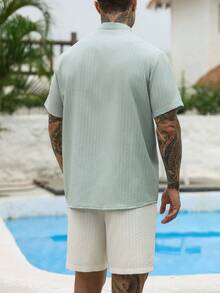 VENTUSAIL 2pcs Men's Front Button Short Sleeve Pocket Top And Shorts Set,Sage Green,Summer,Casual,Holiday,Vacation,Old Money Simple Design For Outdoor Weekend - Multicolor - View 2