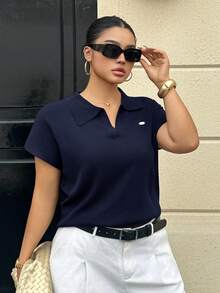 Dazy Plus Blusa de punto holgada de unicolor con cuello medio abierto y manga corta, adecuada para primavera y verano, talla grande - Azul Marino - Ver 1
