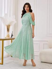 Modelyn 优雅浪漫连衣裙，甜美绿色露背吊带，露肩设计，提花拼接，收腰，A字裙摆，高端女装设计 - 綠色 - 查看 12