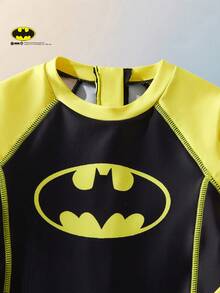 BATMAN X SHEIN Maija Kids 男童圆领撞色休闲度假长袖泳衣套装（含短裤） - 黑色 - 查看 8