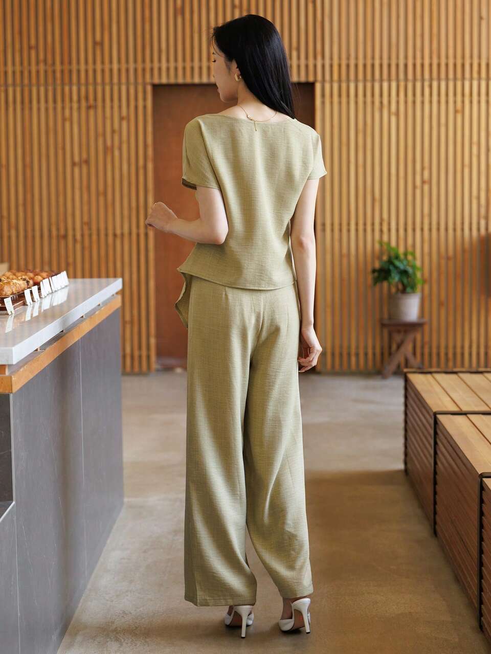 2pcs Women Casual Urban Style Short Sleeve Shirt And Straight Leg Pants Set, Suitable For Spring And Summer