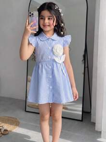 SHEIN Playful Pals 1pc Baby Girls Peter Pan Collar Ruffled Cap Sleeve Dress Cute Party Summer Blue And White Stripe Button Front A-Line High Waist 3D Floral Rose Print - Blue - View 2