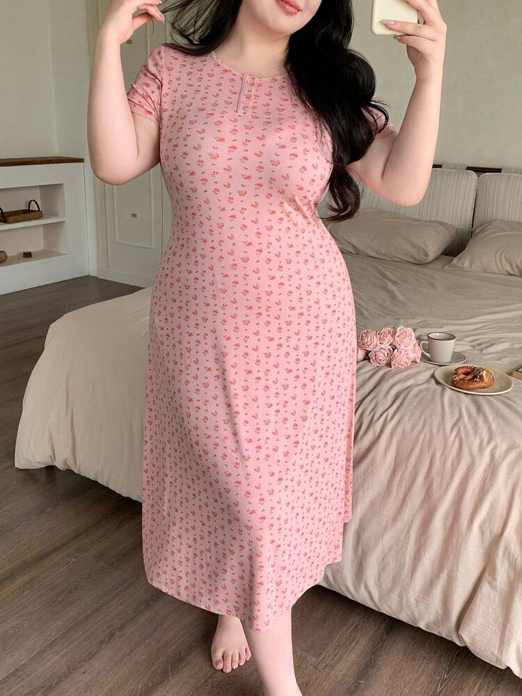 Dazy Plus Plus Size Women's Elegant Long Ditsy Floral Elastic Fitted Nightgown, Spring/Summer, Pink