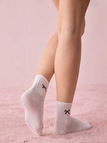 Bonmuse 5 Pairs Women's Warm Thick Soft Retro Casual Mid-Calf Socks, Knitted Fuzzy Socks, Random Colors - Multicolor - View 2