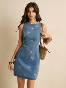 Poéselle 女款刺繡圓領無袖休閒浪漫復古 70 年代牛仔洋裝，適合秋季度假，白色與藍色花卉 - 中等水洗藍 - 查看 6