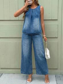 SHEIN Clasi Women's Light Wash Denim 2 Pieces Set,Pleated Sleeveless Top High Waist Wide Leg Pants,Summer Casual Light Blue Co-Ord Outfit Everyday Going Out Work - Blue - View 12