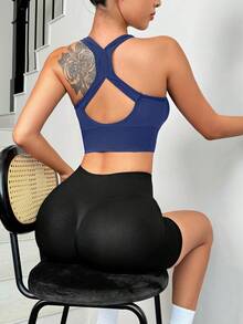 Easithlete Easithlete Bra Olahraga Wanita Warna Polos dengan Lipit dan Resleting di Bagian Depan - Navy Blue - View 4