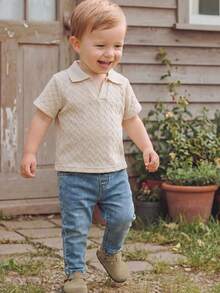 SHEIN Vintaside Kids Bộ đồ cho bé trai gồm áo tay ngắn cổ bẻ và quần jean bạc màu thời trang, thích hợp mặc hàng ngày, đi cắm trại cùng gia đình, ăn uống hoặc mua sắm. - Màu Khaki - Xem 4
