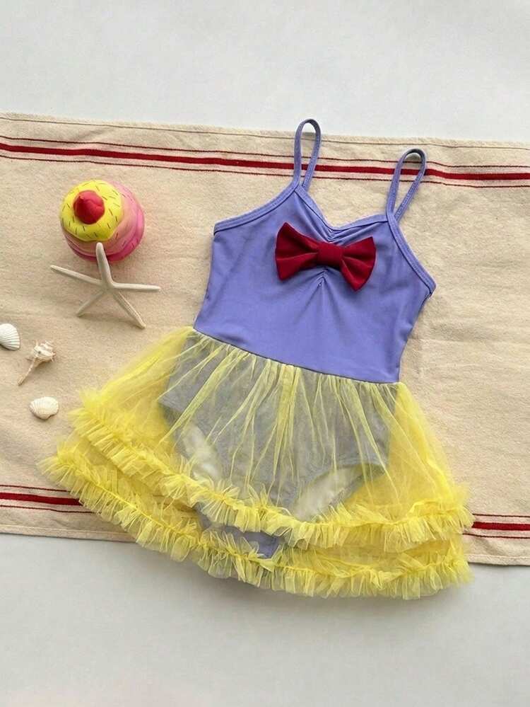 Young Girl' One-Piece Swimsuit Vacation