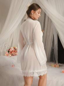DelicateAllure Sexy Lace Contrast Mesh Solid Color Plus Size Women Robe - White - View 2