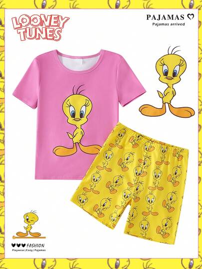 LOONEY TUNES X SHEIN 2pcs Tween Girl Spring/Summer Fashion Elegant Pink Top With Yellow Duck Print, Paired With Yellow Duck All-Over Print Shorts, Knit Stretchy Fabric, Comfortable Casual Sleepwear/Loungewear Set, Versatile For Home & Outdoor