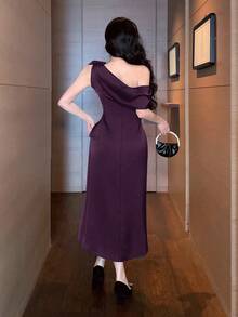 DAZY Women's Elegant Elegant Minimalist Solid Color Bow One Shoulder Waist-Defining Long Dress - Purple - View 4