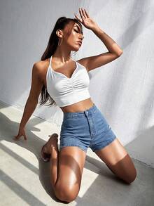 SHEIN ICON 夏季穿搭 高腰紧身牛仔短裤 - 淺色水洗藍 - 查看 3