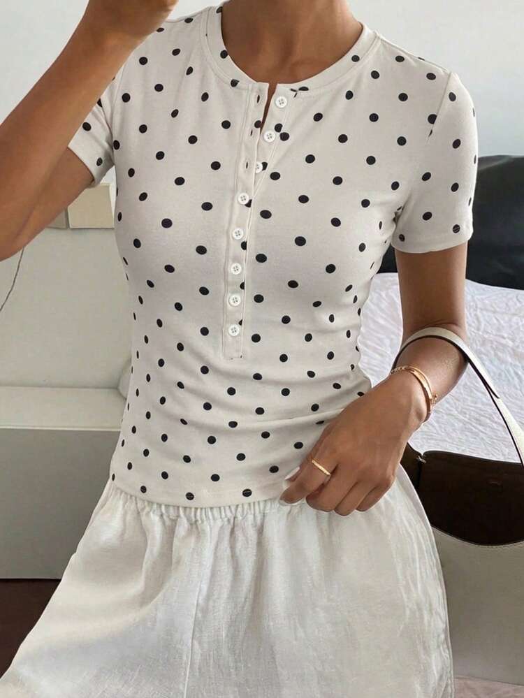 Women's Summer Polka Dot Fitted Regular Shoulder Short Sleeve Slim Fit Casual T-Shirt