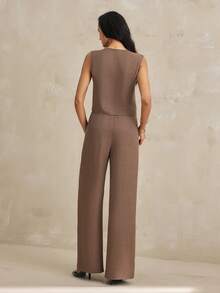 SHEIN Tall Bộ đồ nữ thường ngày gồm áo ba lỗ cổ chữ V và quần dài, thích hợp cho mùa xuân/hè. - Màu nâu Sô-cô-la - Xem 2