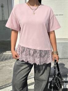 Muchica Plus Size Summer Casual Solid Color Contrast Lace Asymmetric Hem Short Sleeve T-Shirt - Dusty Pink - View 4