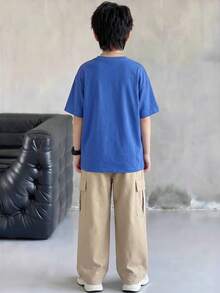 男童3D字母压纹可爱小熊图案圆领短袖T恤，带工装口袋，撞色长裤两件套，适合春夏休闲、运动、度假、上学、聚会等场合，时尚百搭。 - 藍色 - 查看 2