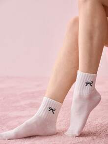Bonmuse 5 Pairs Women's Warm Thick Soft Retro Casual Mid-Calf Socks, Knitted Fuzzy Socks, Random Colors - Multicolor - View 5