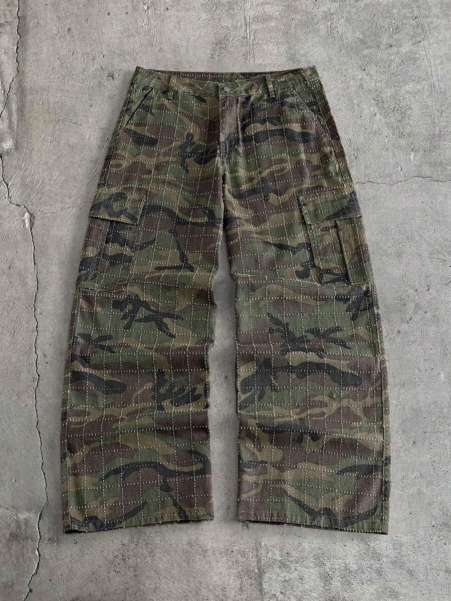 AXEPEAK Men's Camouflage Print Casual Loose Cargo Jeans - Army Green - View 1